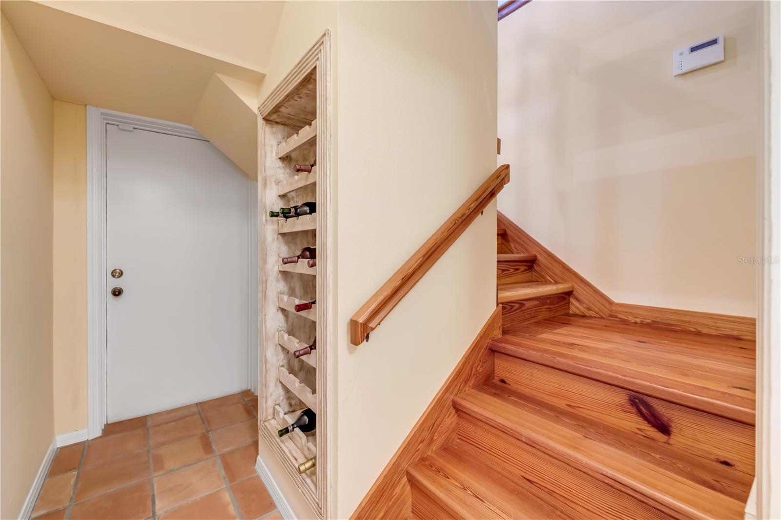 1110 N PENINSULA AVE, NEW SMYRNA BEACH, FL, 32169