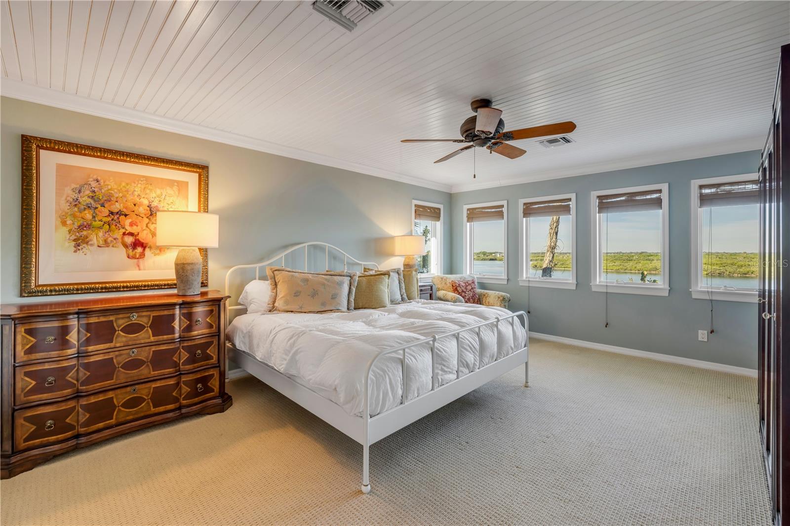 1110 N PENINSULA AVE, NEW SMYRNA BEACH, FL, 32169