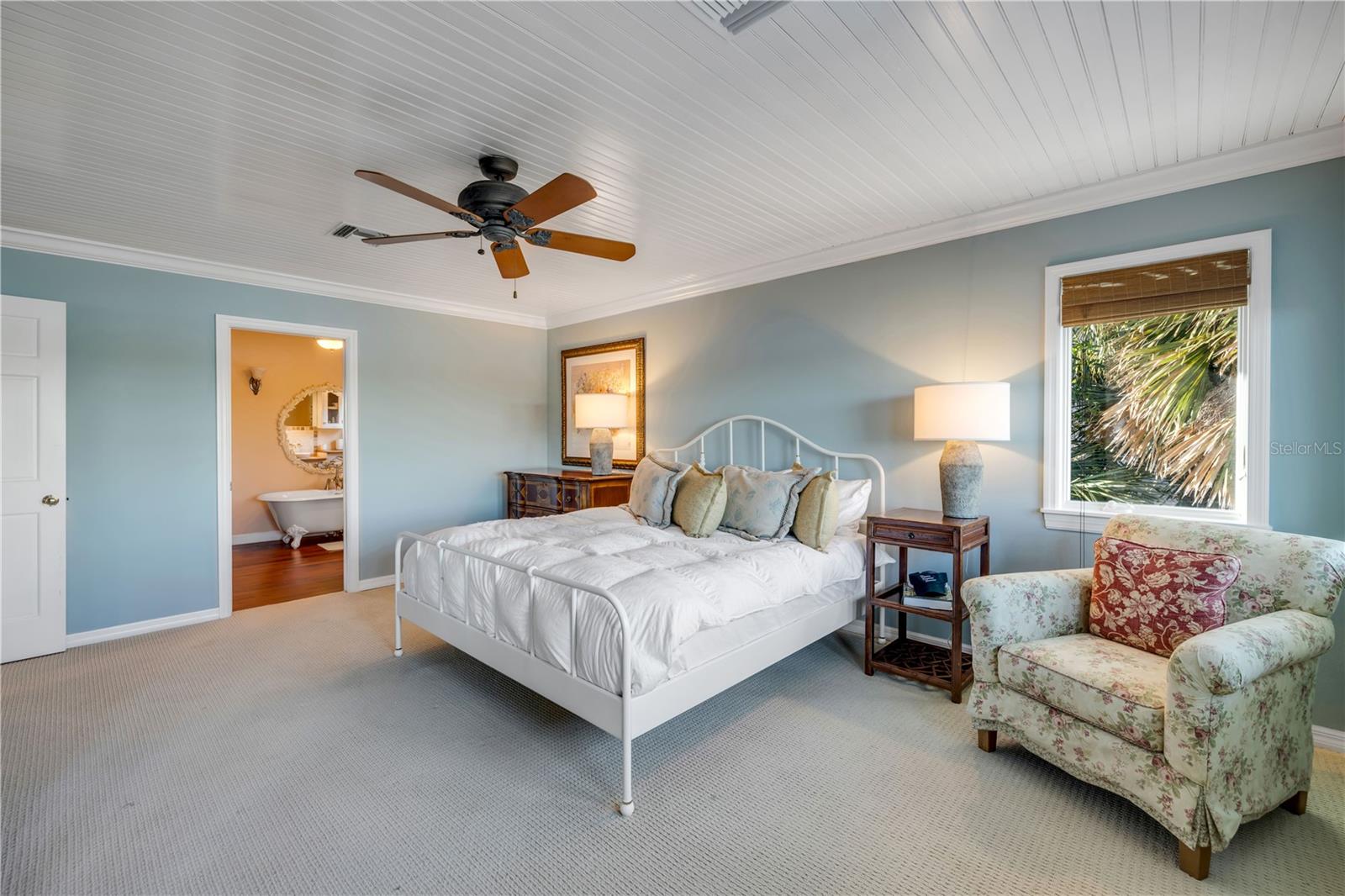 1110 N PENINSULA AVE, NEW SMYRNA BEACH, FL, 32169
