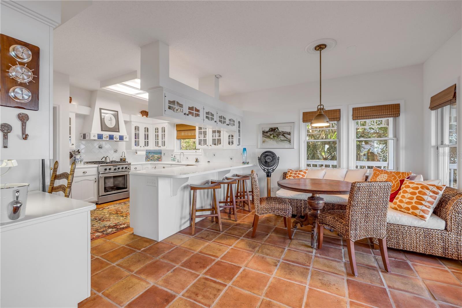 1110 N PENINSULA AVE, NEW SMYRNA BEACH, FL, 32169