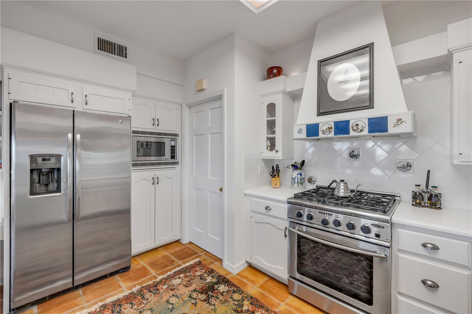 1110 N PENINSULA AVE, NEW SMYRNA BEACH, FL, 32169