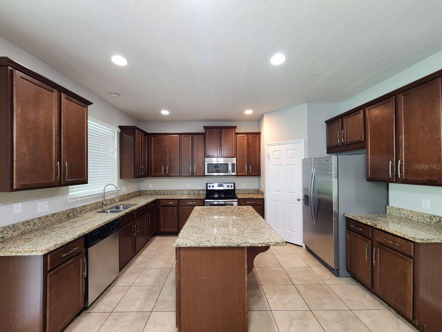 5344 DOVE TREE ST, ORLANDO, FL, 32811