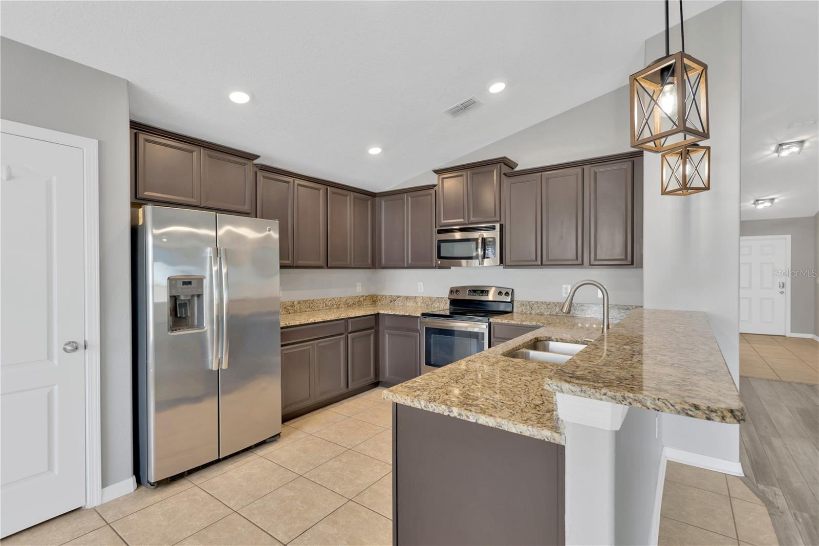 8529 HUNTERS FORK LOOP, RUSKIN, FL, 33573