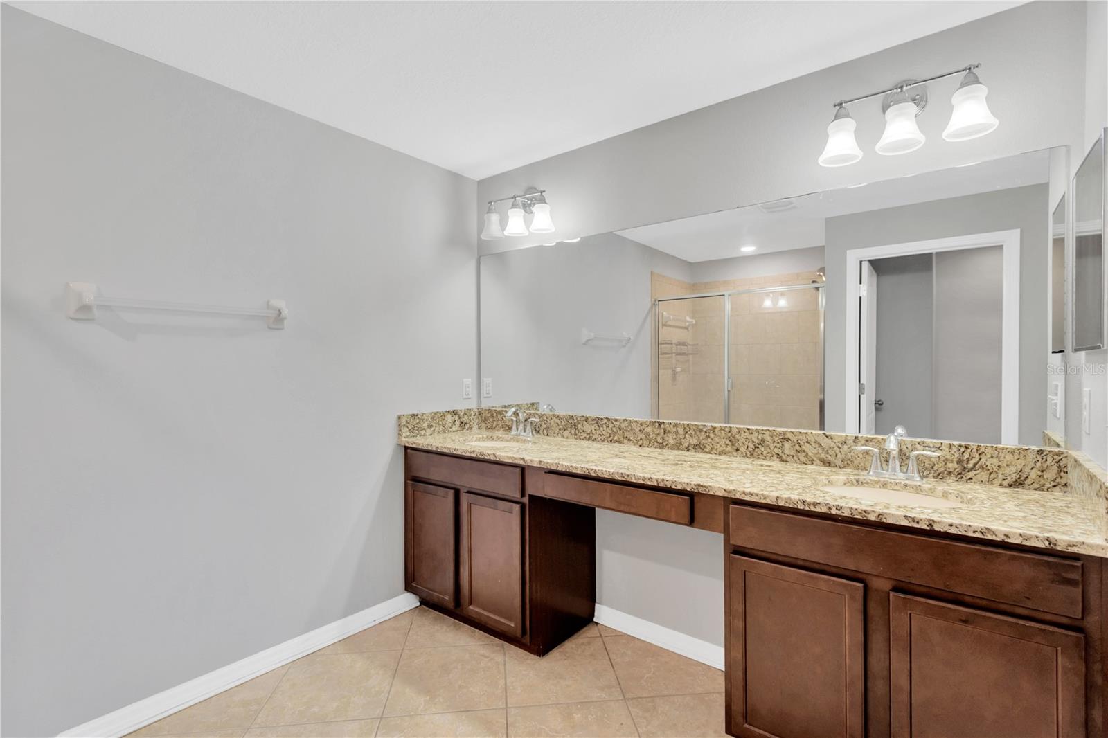 8529 HUNTERS FORK LOOP, RUSKIN, FL, 33573