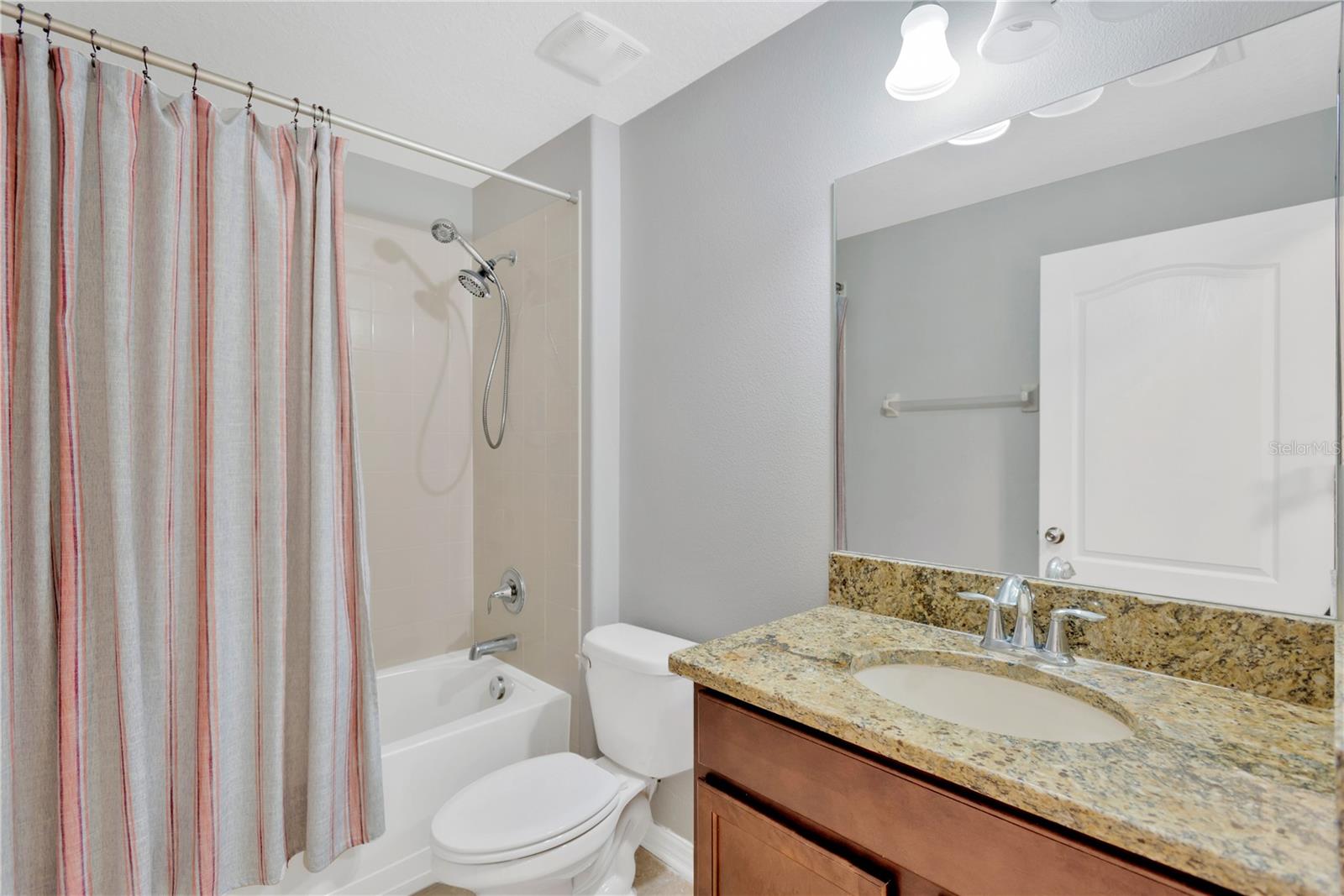 8529 HUNTERS FORK LOOP, RUSKIN, FL, 33573