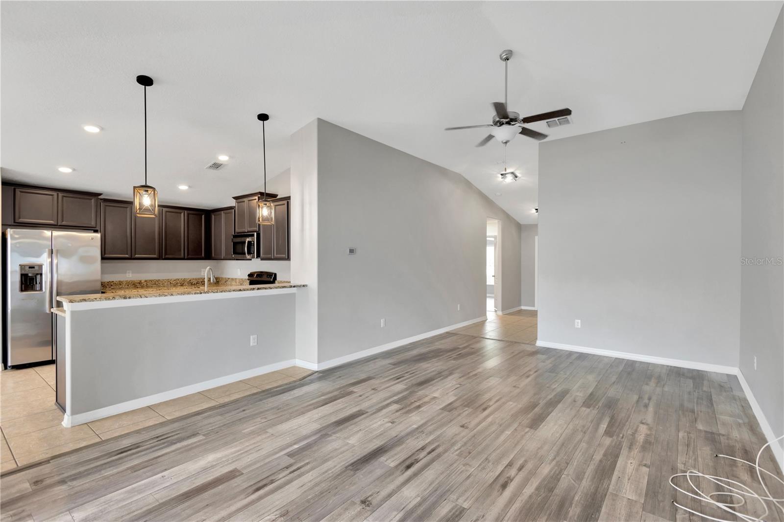 8529 HUNTERS FORK LOOP, RUSKIN, FL, 33573