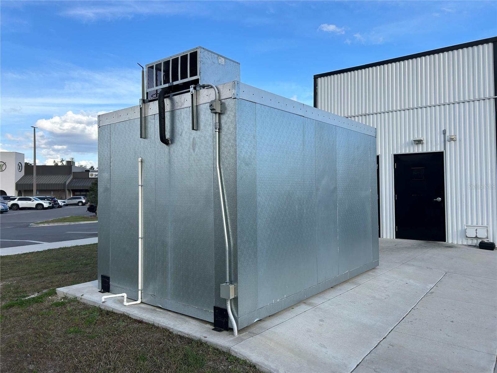 3233 SE MARICAMP RD #700, OCALA, FL, 34471