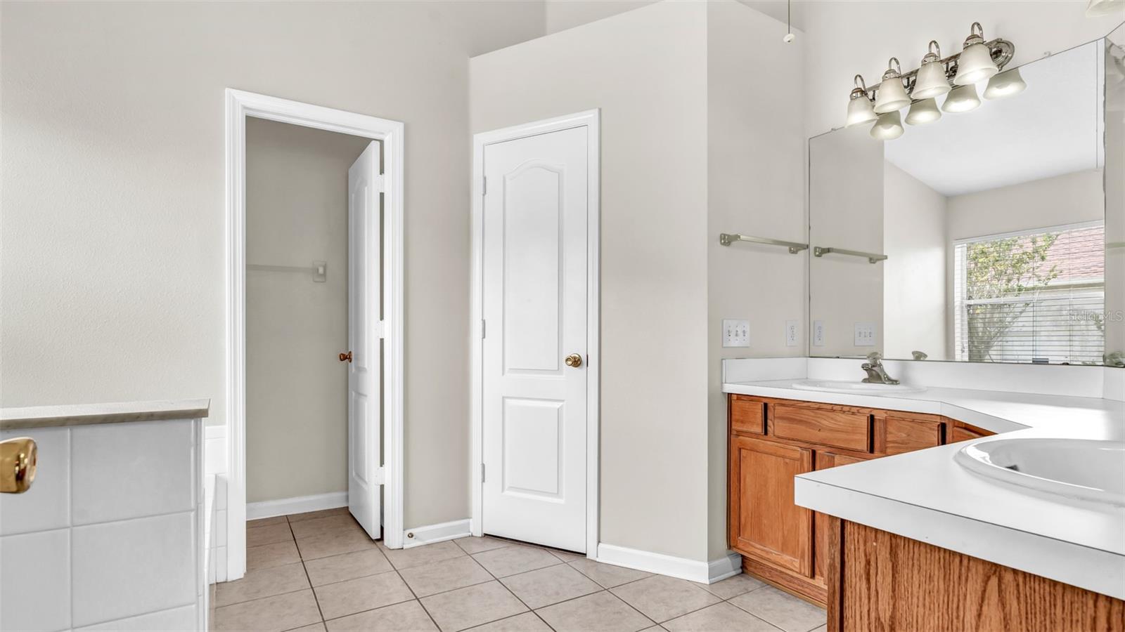 12422 CEDARFIELD DR, RIVERVIEW, FL, 33579