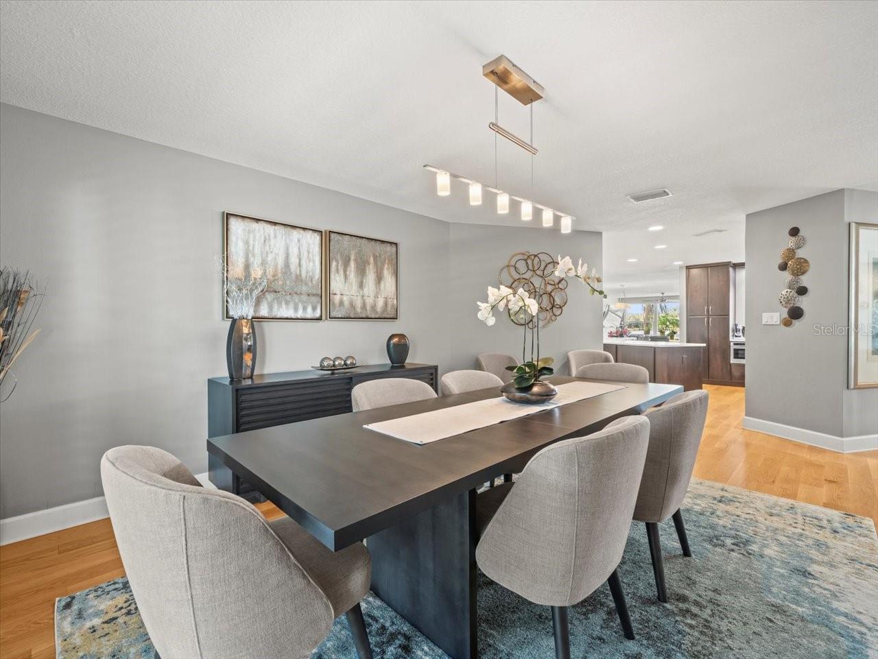 3210 STONEYBROOK LN, TAMPA, FL, 33618