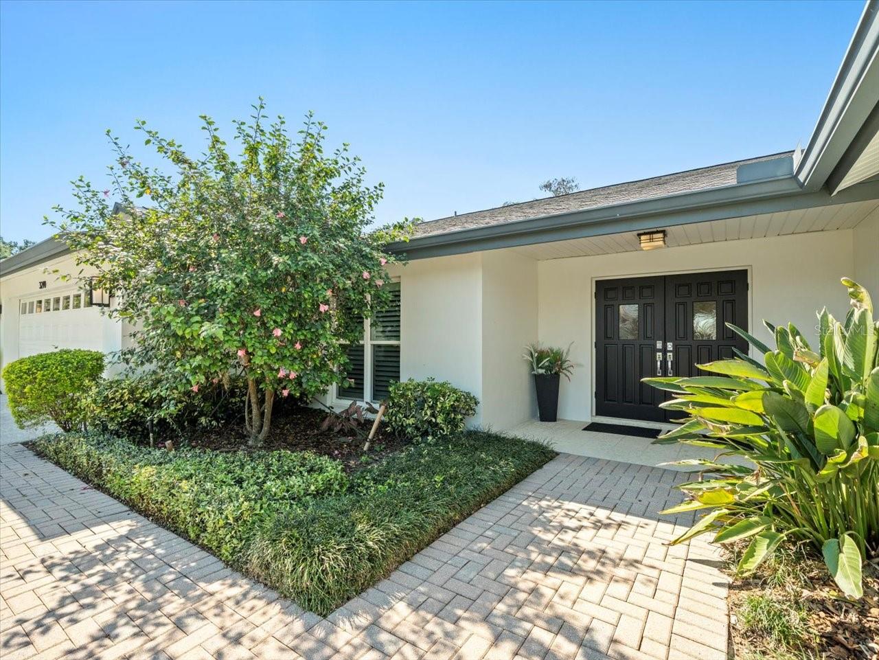 3210 STONEYBROOK LN, TAMPA, FL, 33618