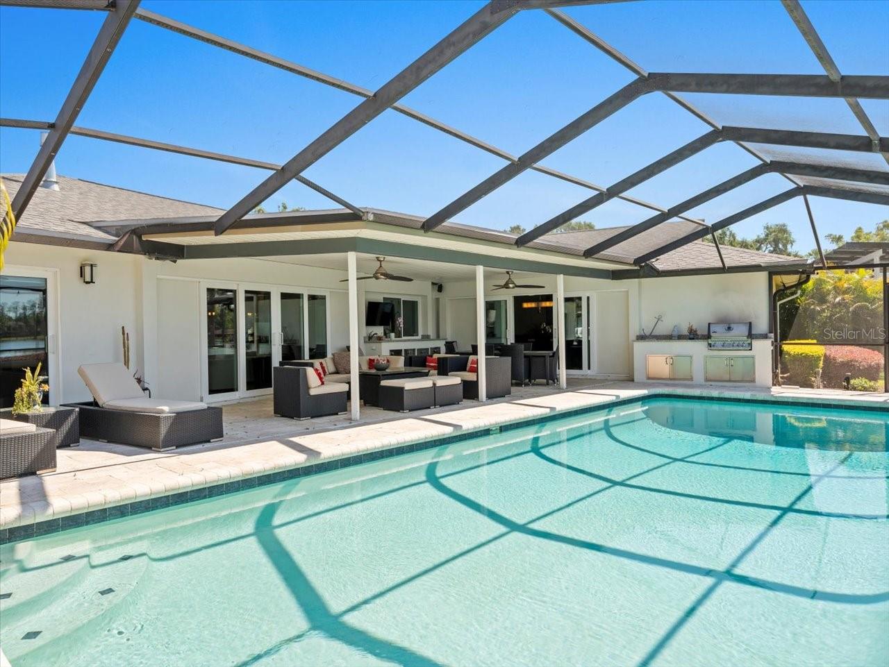 3210 STONEYBROOK LN, TAMPA, FL, 33618