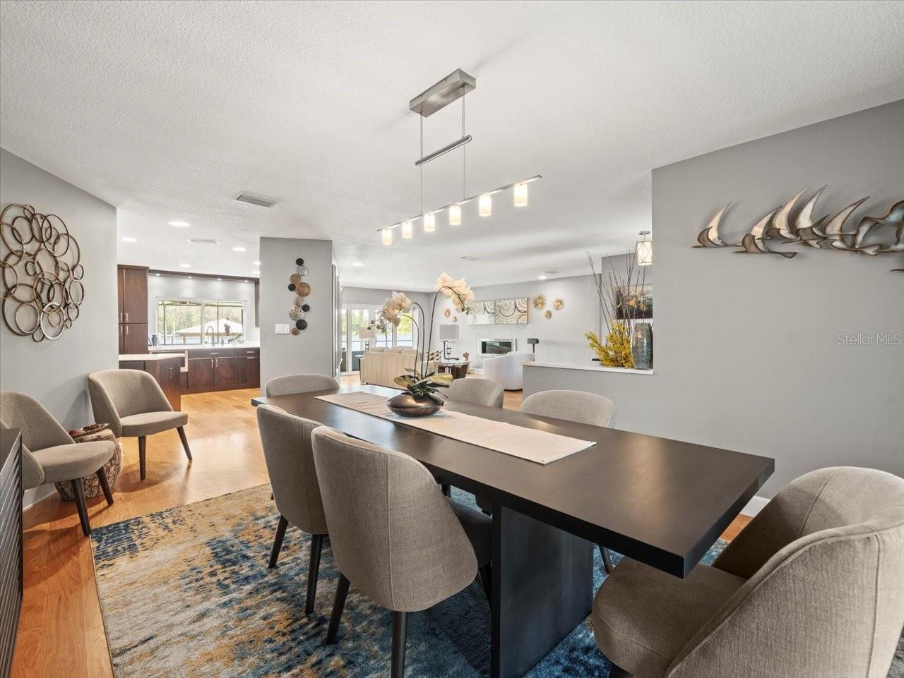 3210 STONEYBROOK LN, TAMPA, FL, 33618