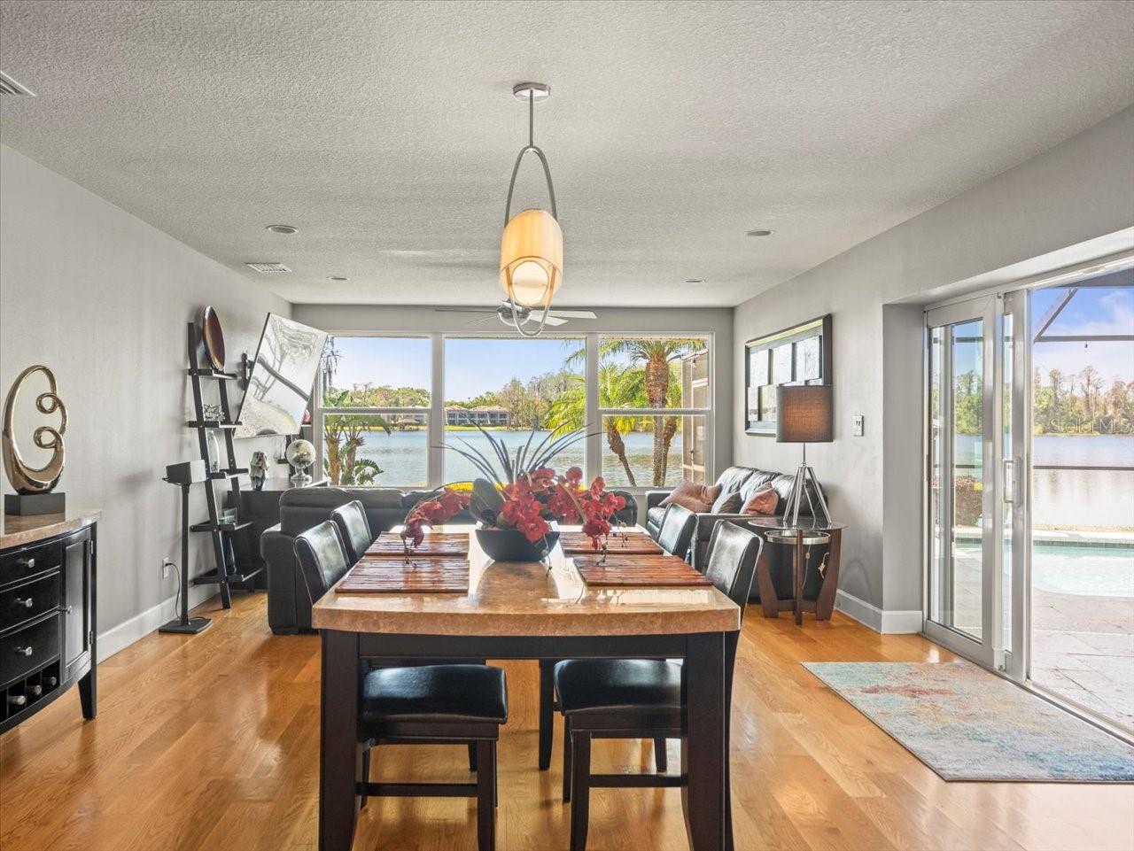 3210 STONEYBROOK LN, TAMPA, FL, 33618