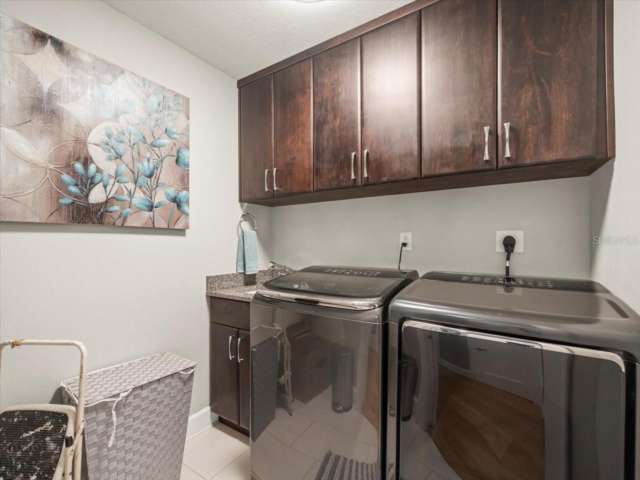 3210 STONEYBROOK LN, TAMPA, FL, 33618