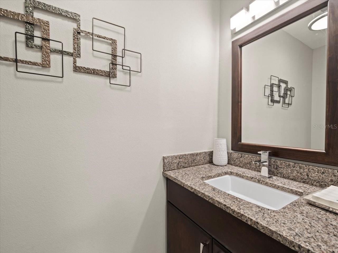 3210 STONEYBROOK LN, TAMPA, FL, 33618