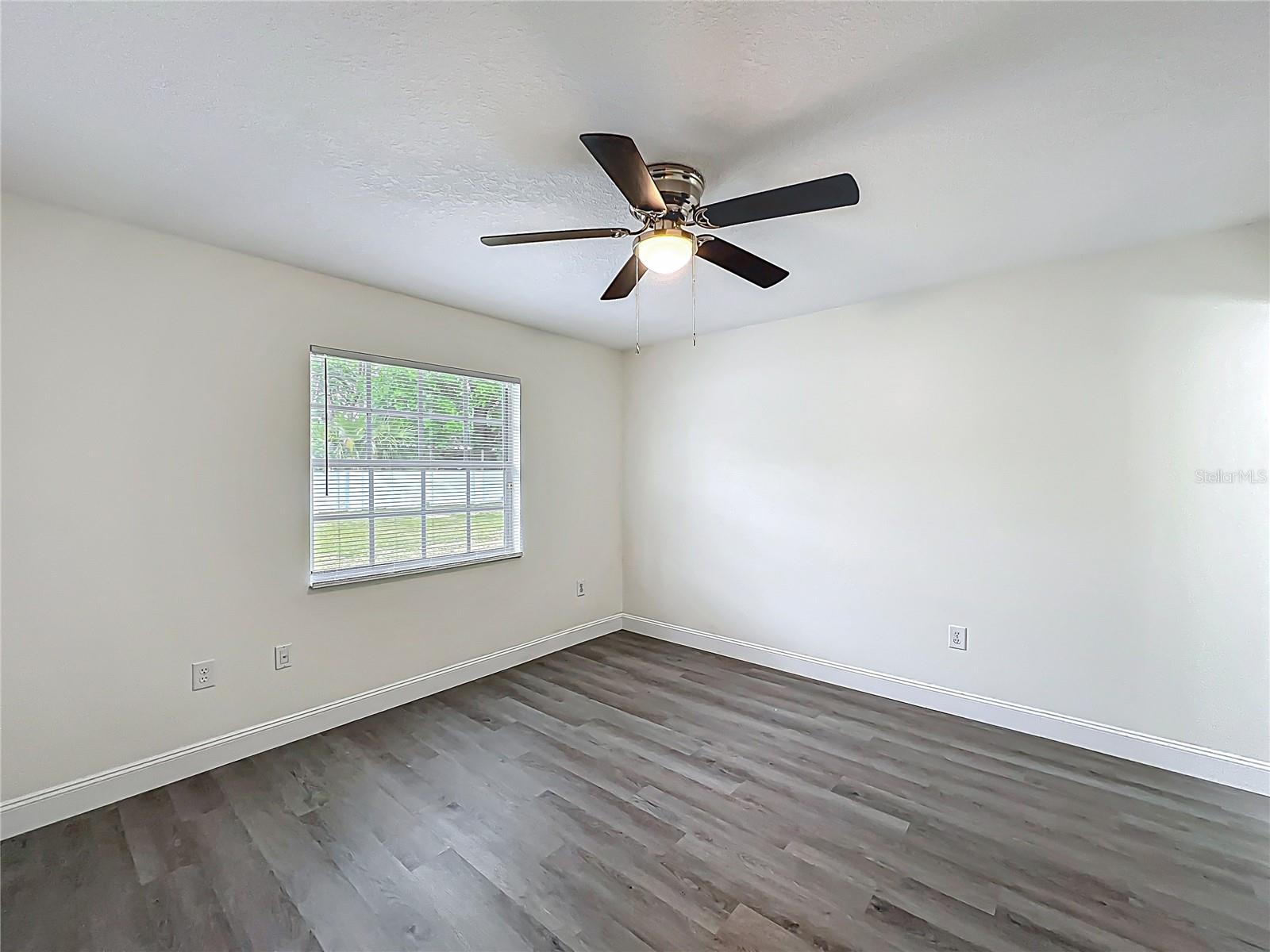 2042 WINDWARD PASS, LAKELAND, FL, 33813