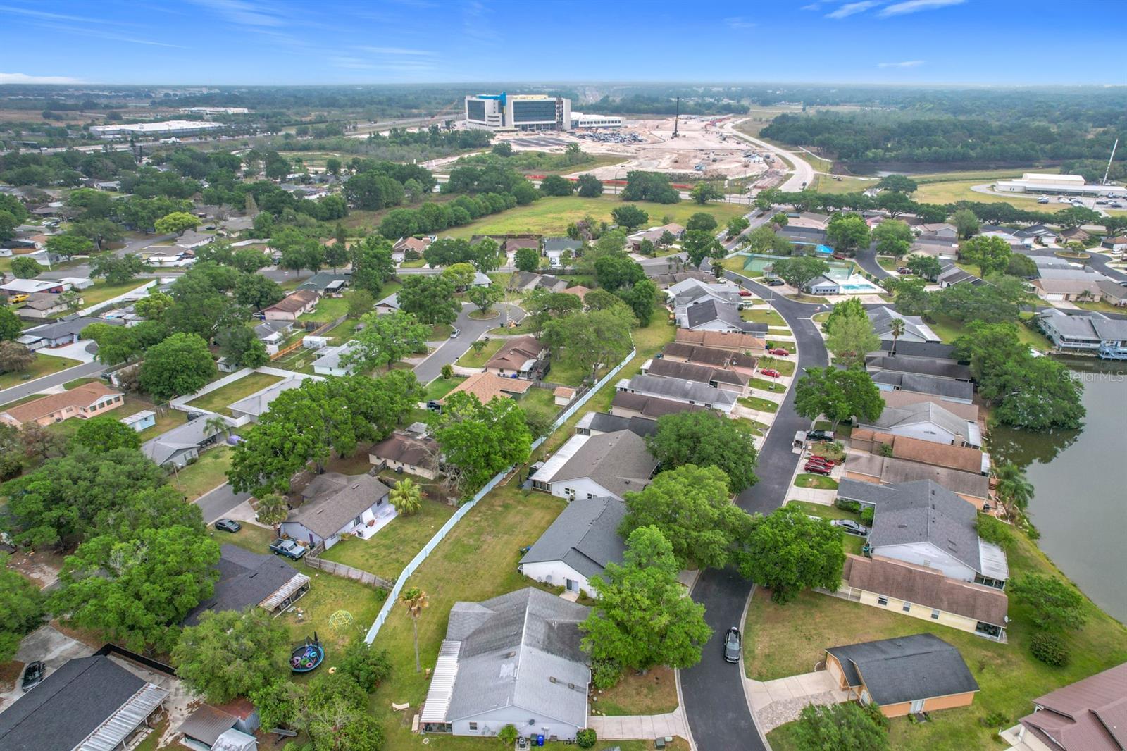 2042 WINDWARD PASS, LAKELAND, FL, 33813