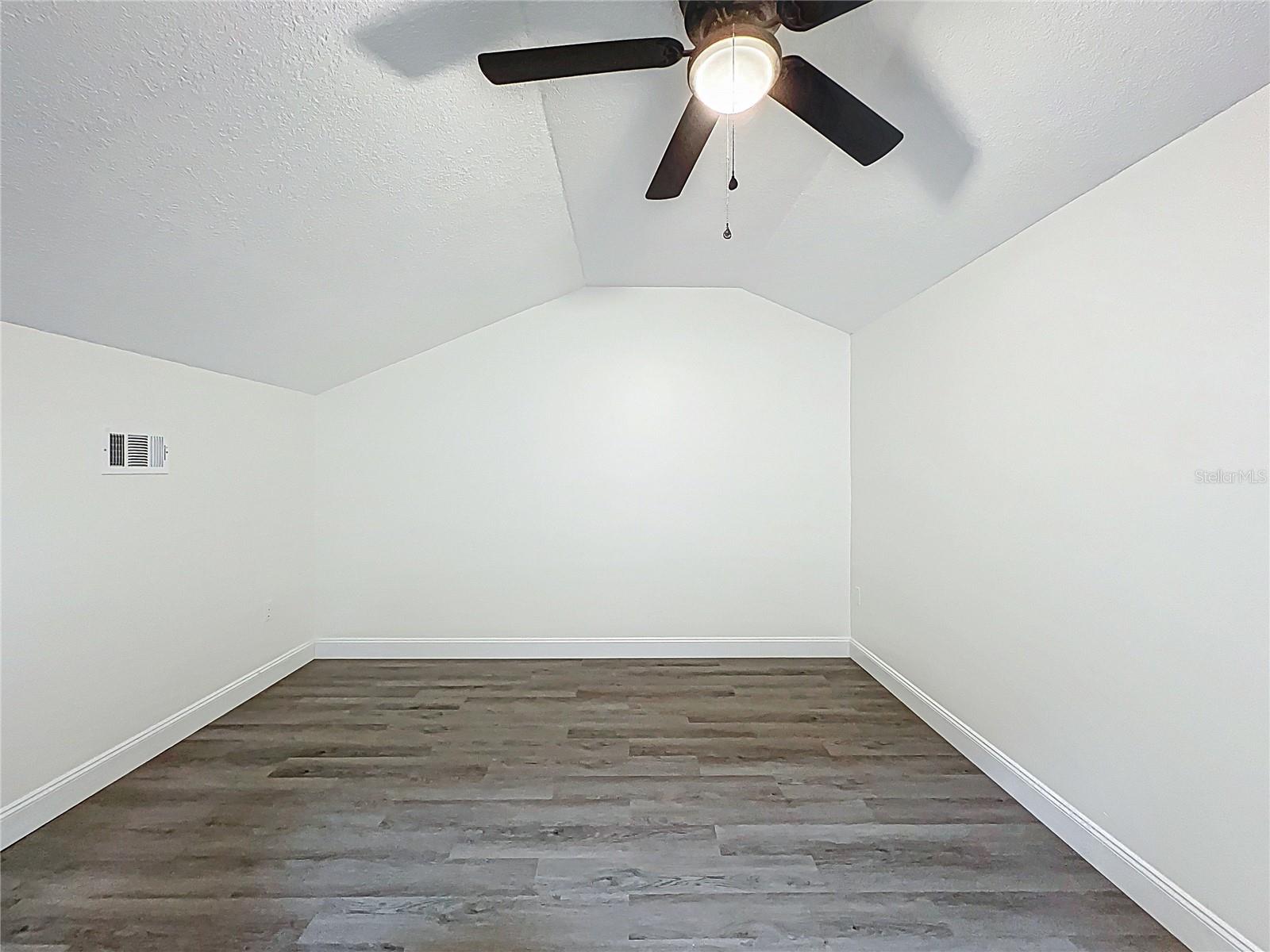 2042 WINDWARD PASS, LAKELAND, FL, 33813