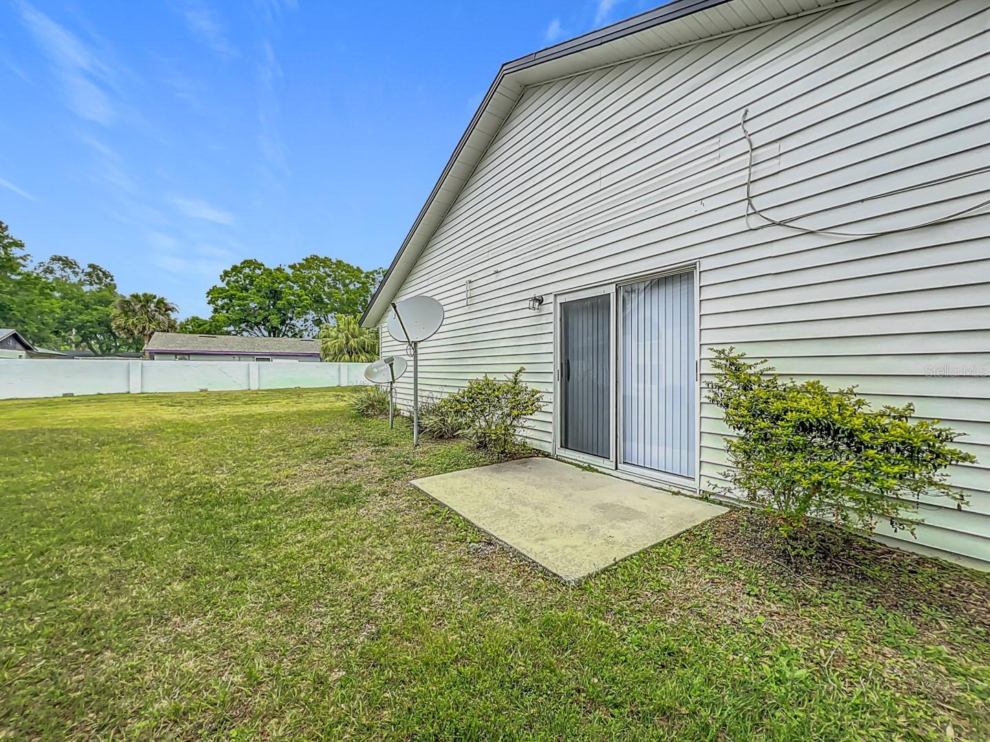2042 WINDWARD PASS, LAKELAND, FL, 33813