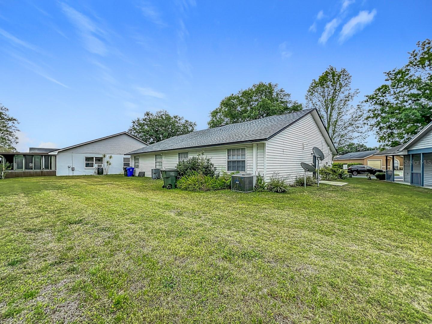 2042 WINDWARD PASS, LAKELAND, FL, 33813