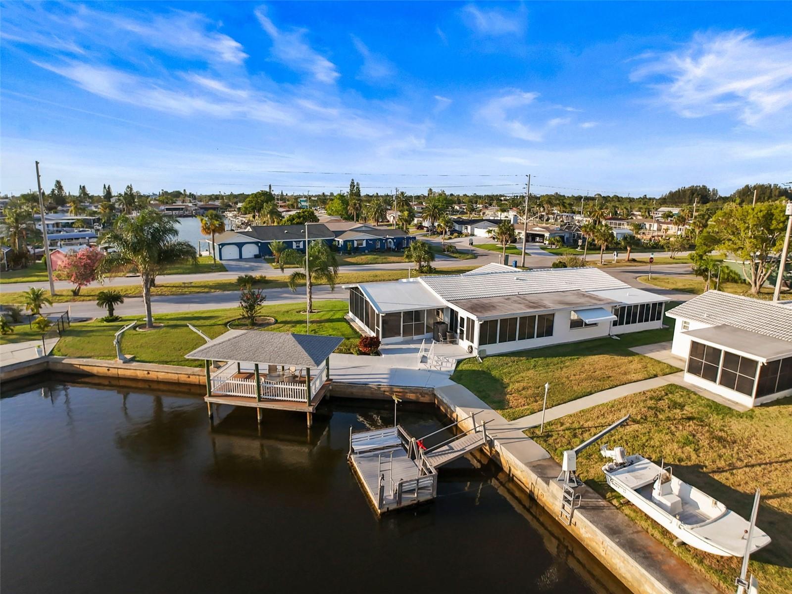 6536 BEACH BLVD, HUDSON, FL, 34667