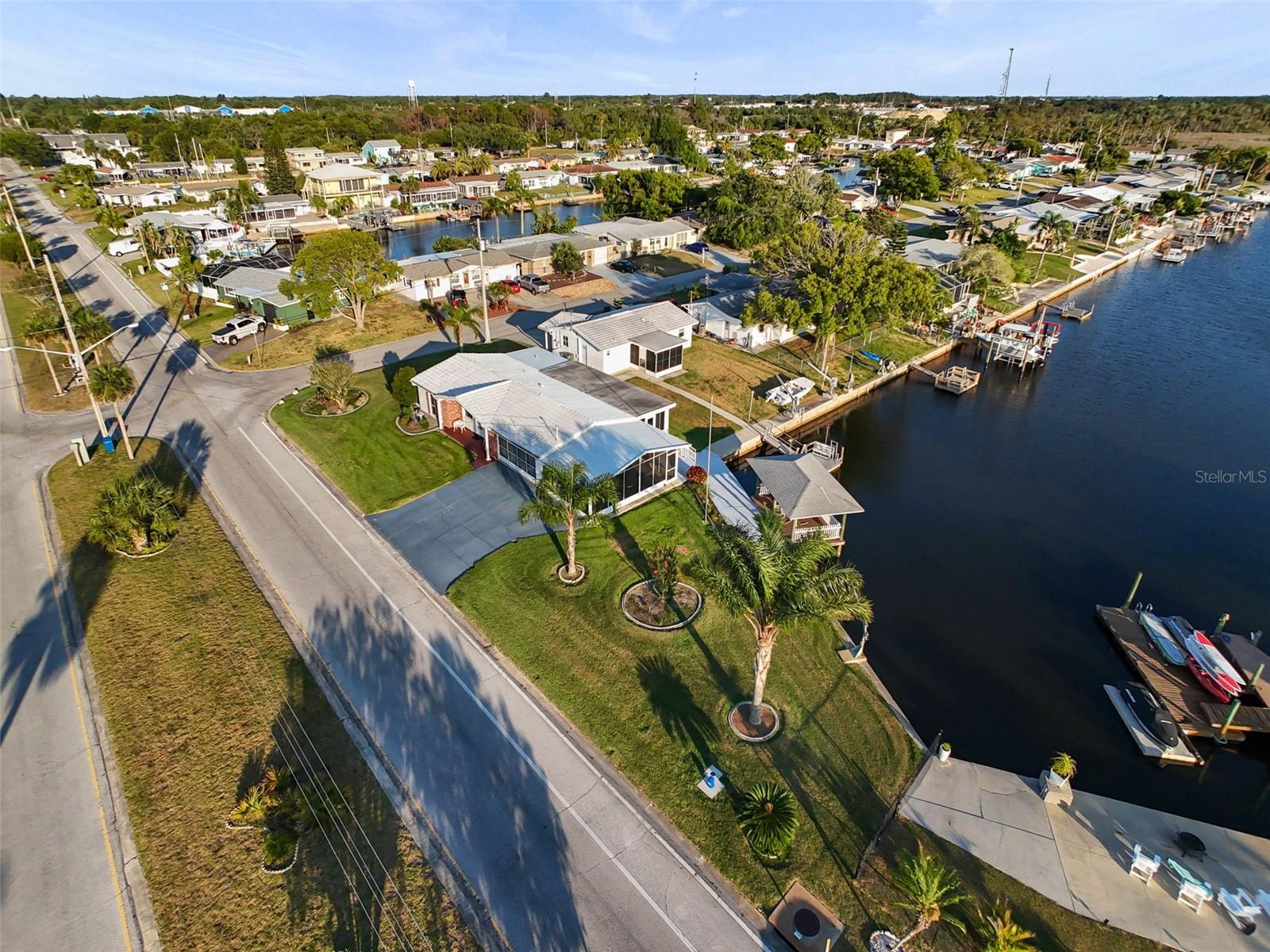6536 BEACH BLVD, HUDSON, FL, 34667