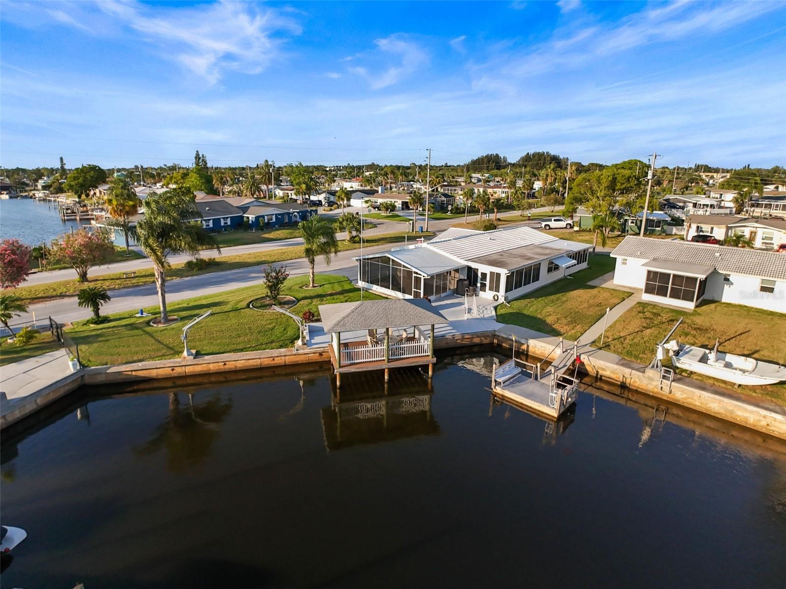 6536 BEACH BLVD, HUDSON, FL, 34667