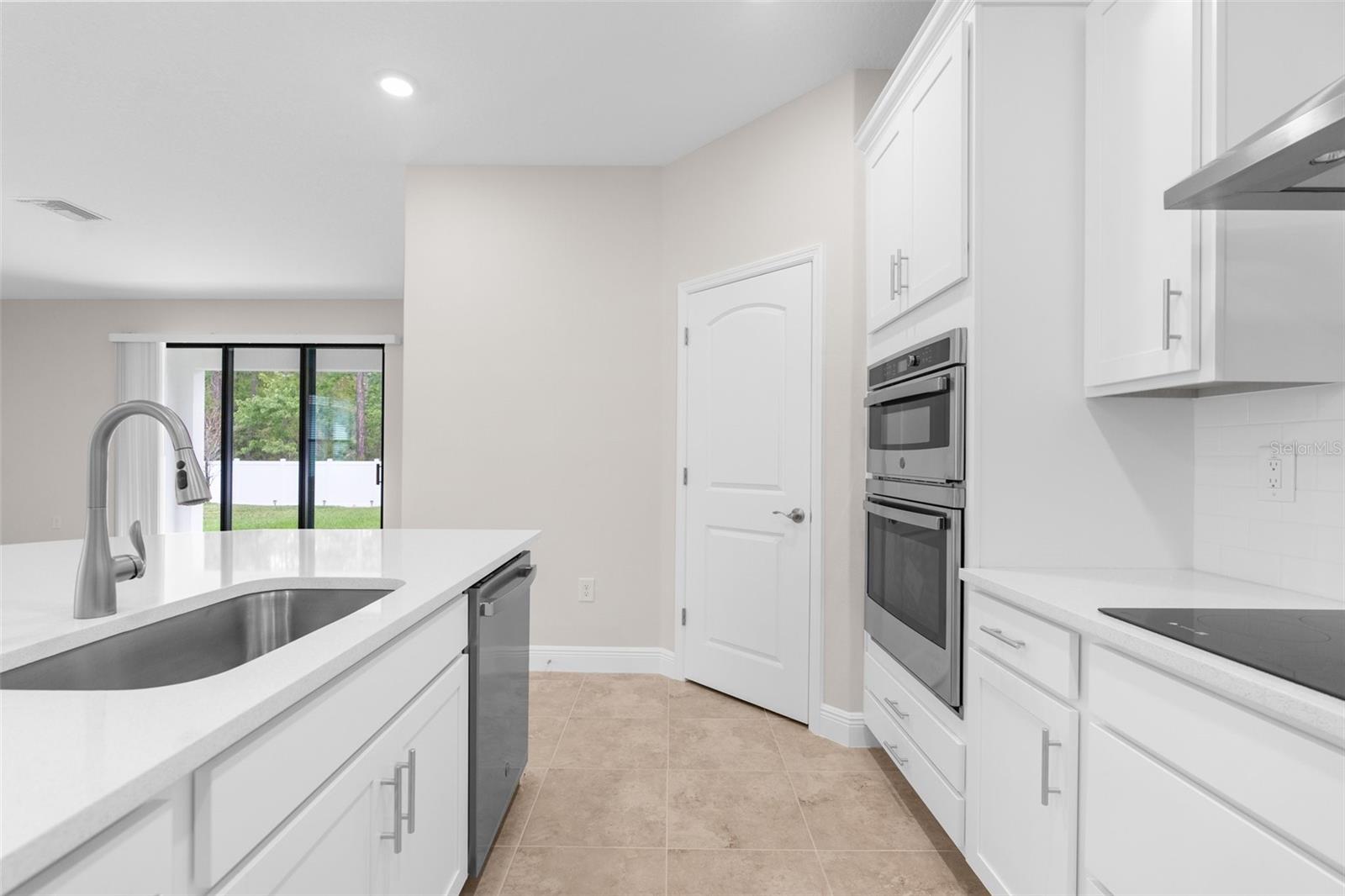 11474 WEAVER HOLLOW RD, NEW PORT RICHEY, FL, 34654