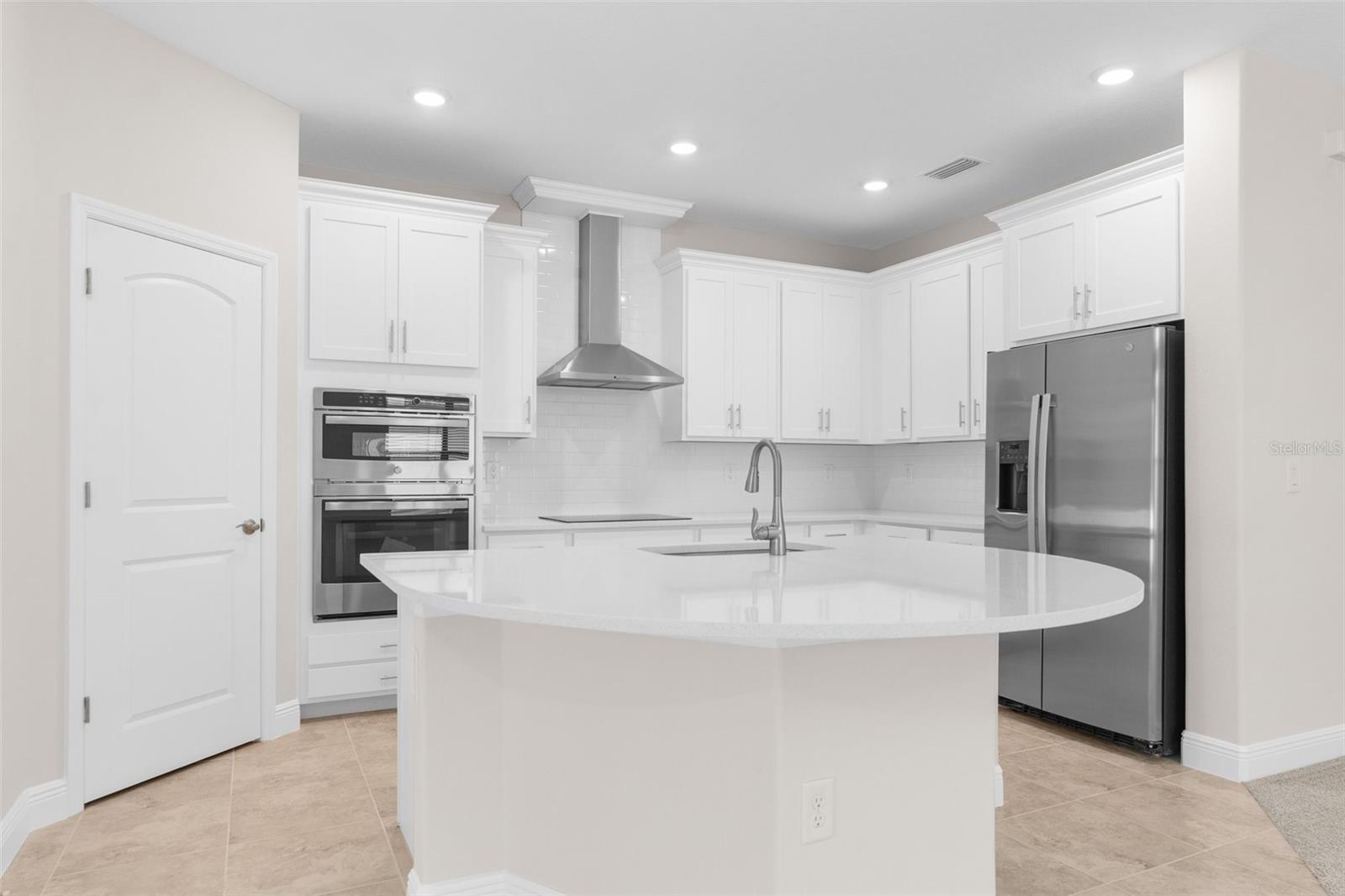 11474 WEAVER HOLLOW RD, NEW PORT RICHEY, FL, 34654