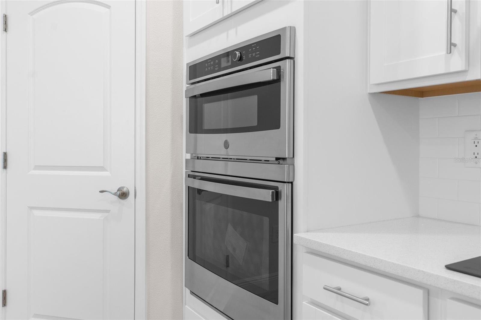 11474 WEAVER HOLLOW RD, NEW PORT RICHEY, FL, 34654