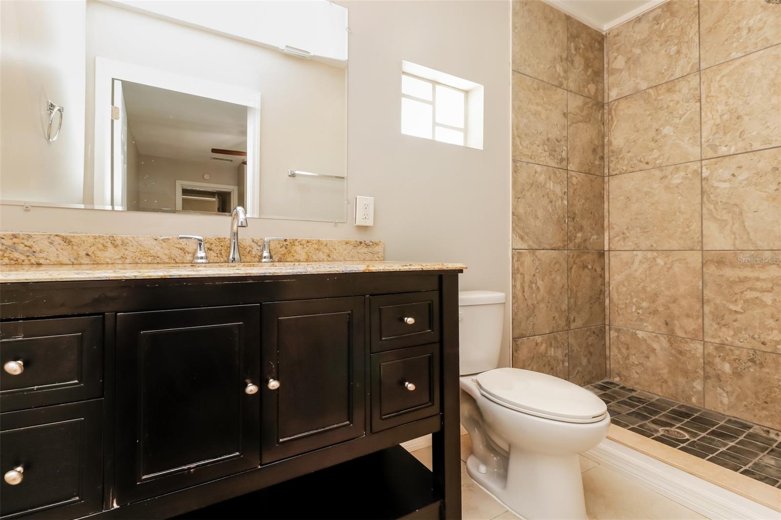 861 88TH AVE N, ST PETERSBURG, FL, 33702