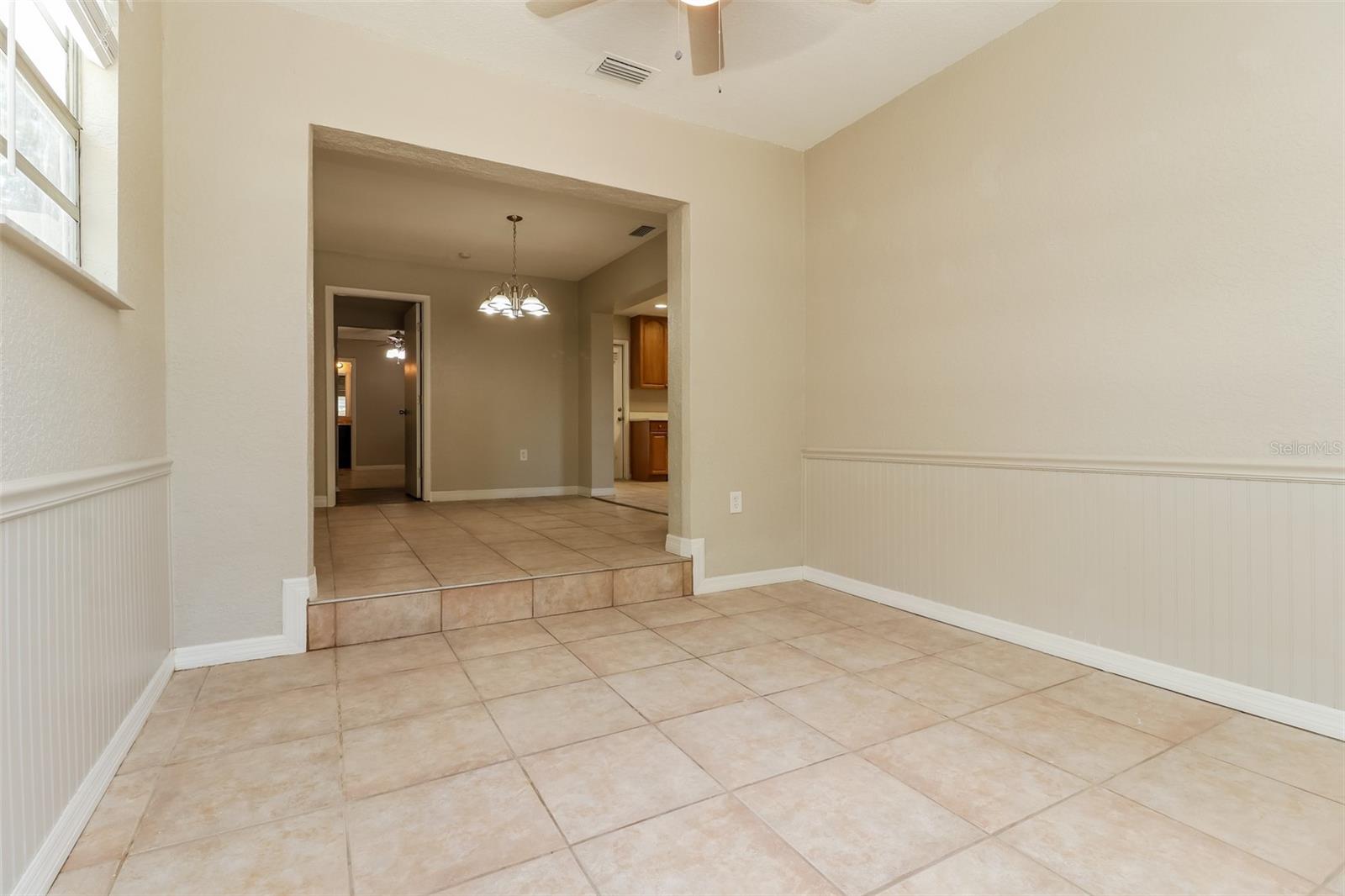 861 88TH AVE N, ST PETERSBURG, FL, 33702