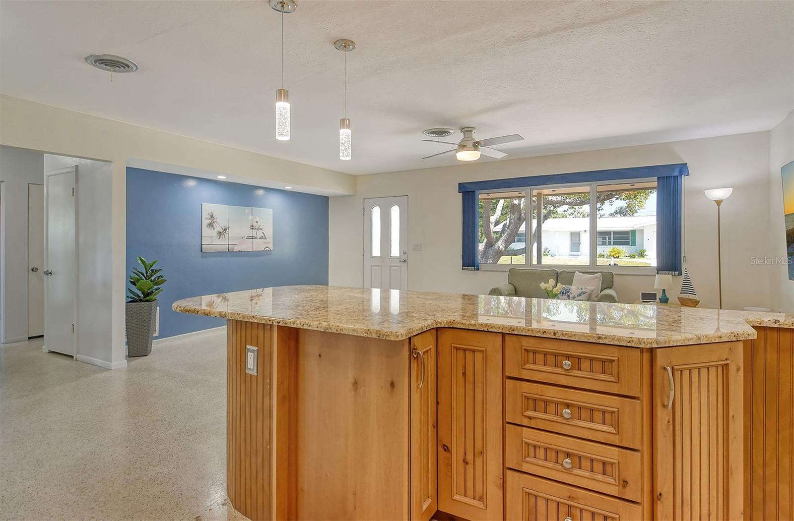 568 SHERIDAN DR, VENICE, FL, 34293