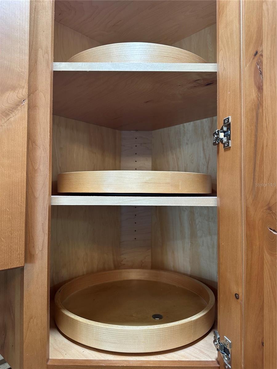 568 SHERIDAN DR, VENICE, FL, 34293