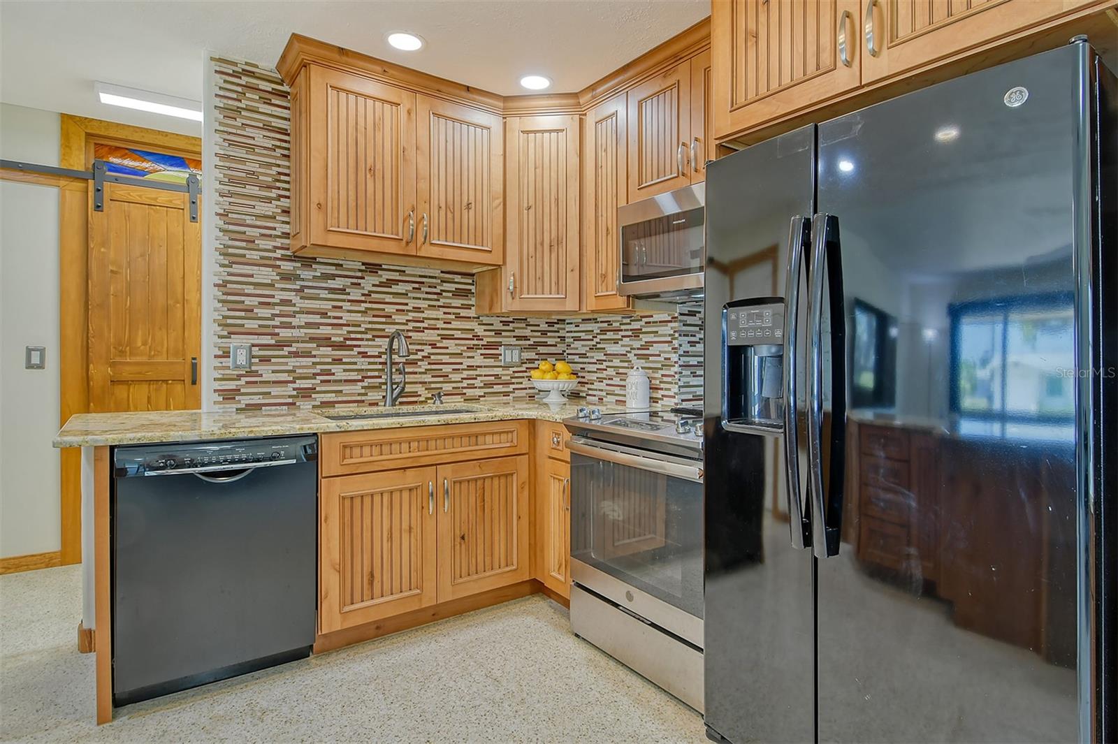 568 SHERIDAN DR, VENICE, FL, 34293