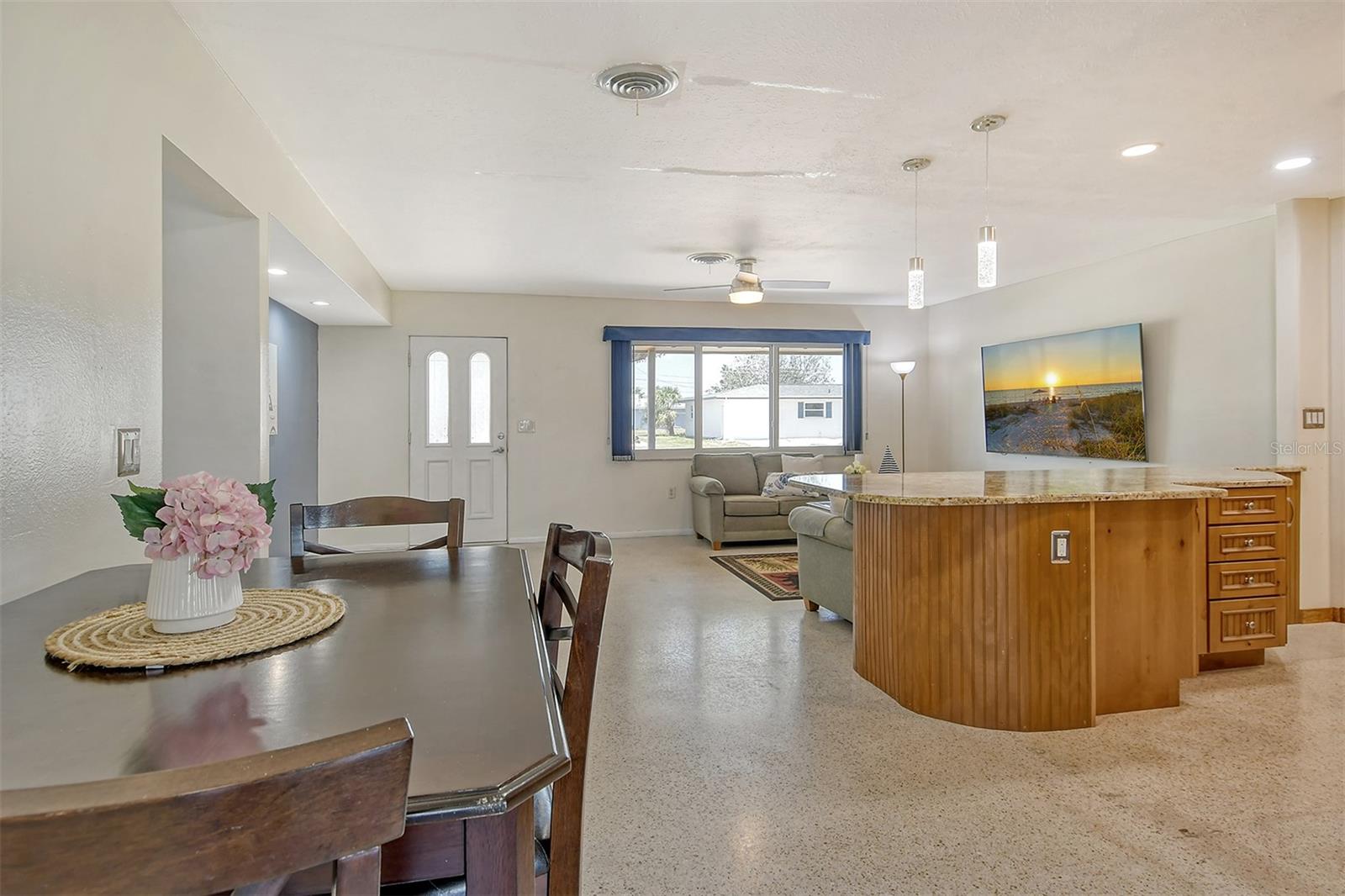 568 SHERIDAN DR, VENICE, FL, 34293