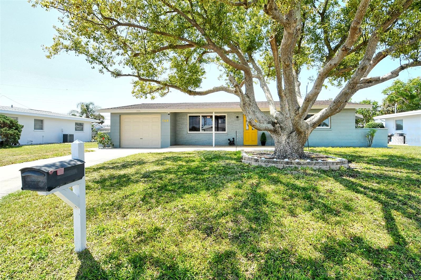 568 SHERIDAN DR, VENICE, FL, 34293