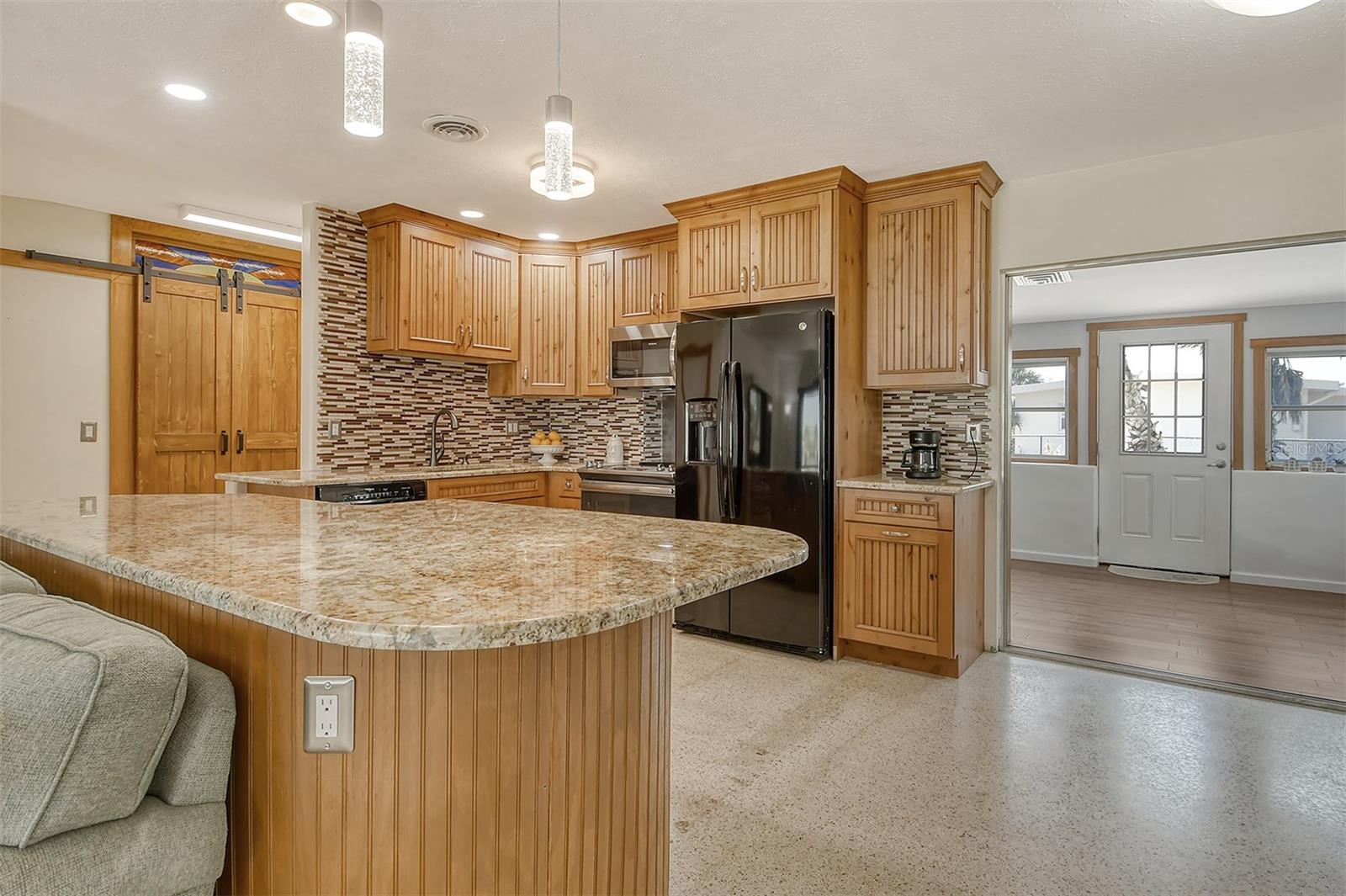 568 SHERIDAN DR, VENICE, FL, 34293