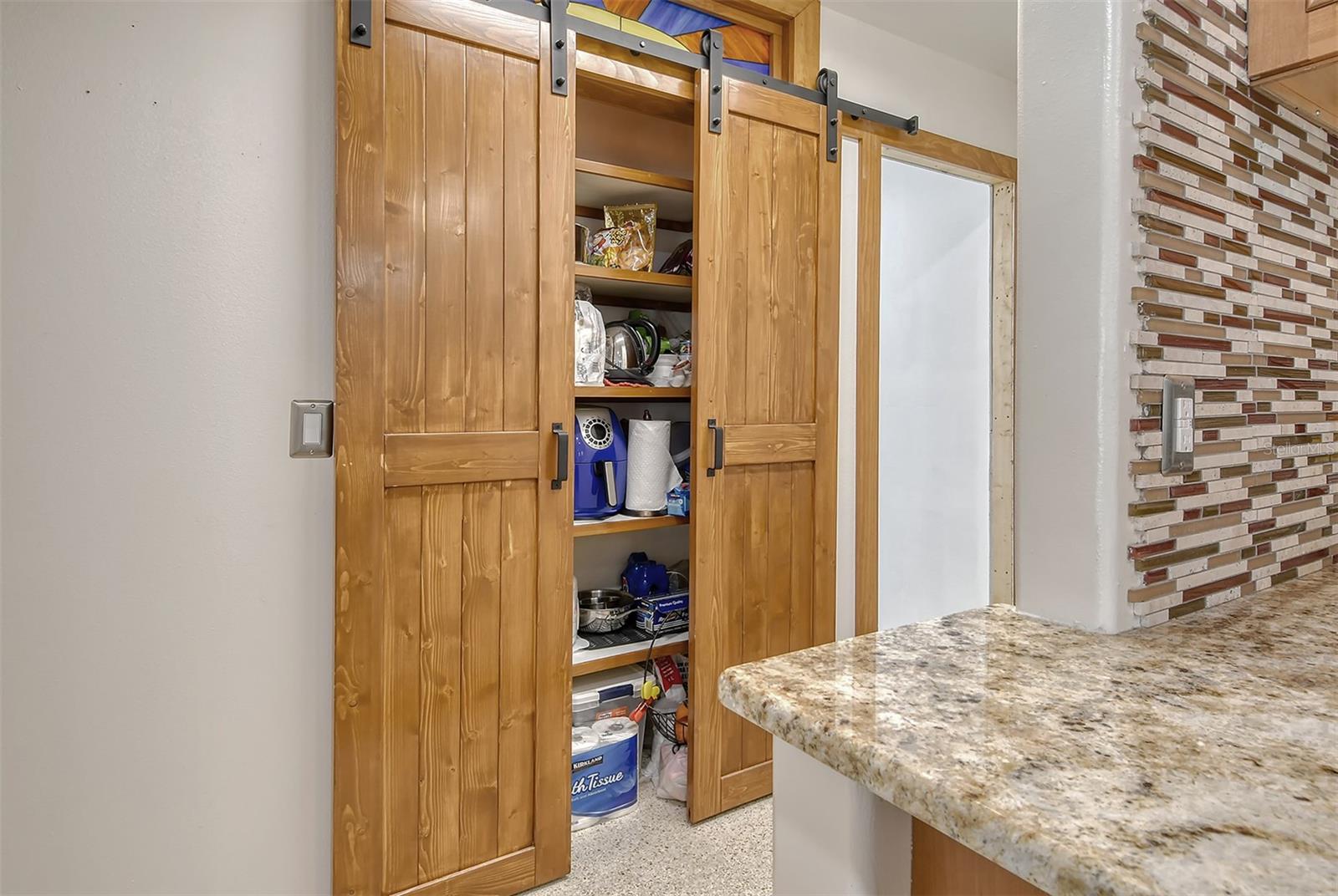 568 SHERIDAN DR, VENICE, FL, 34293