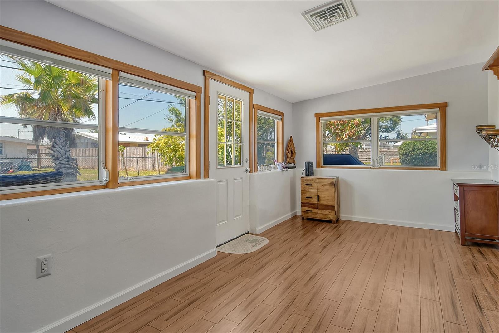 568 SHERIDAN DR, VENICE, FL, 34293