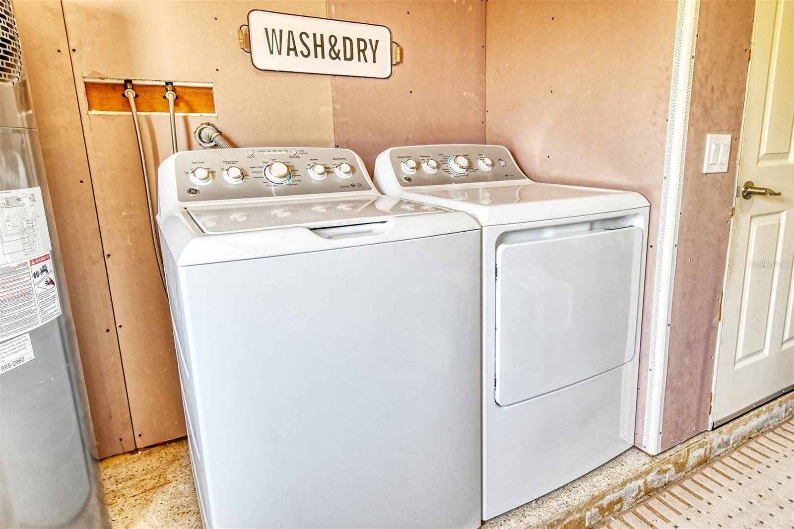 568 SHERIDAN DR, VENICE, FL, 34293