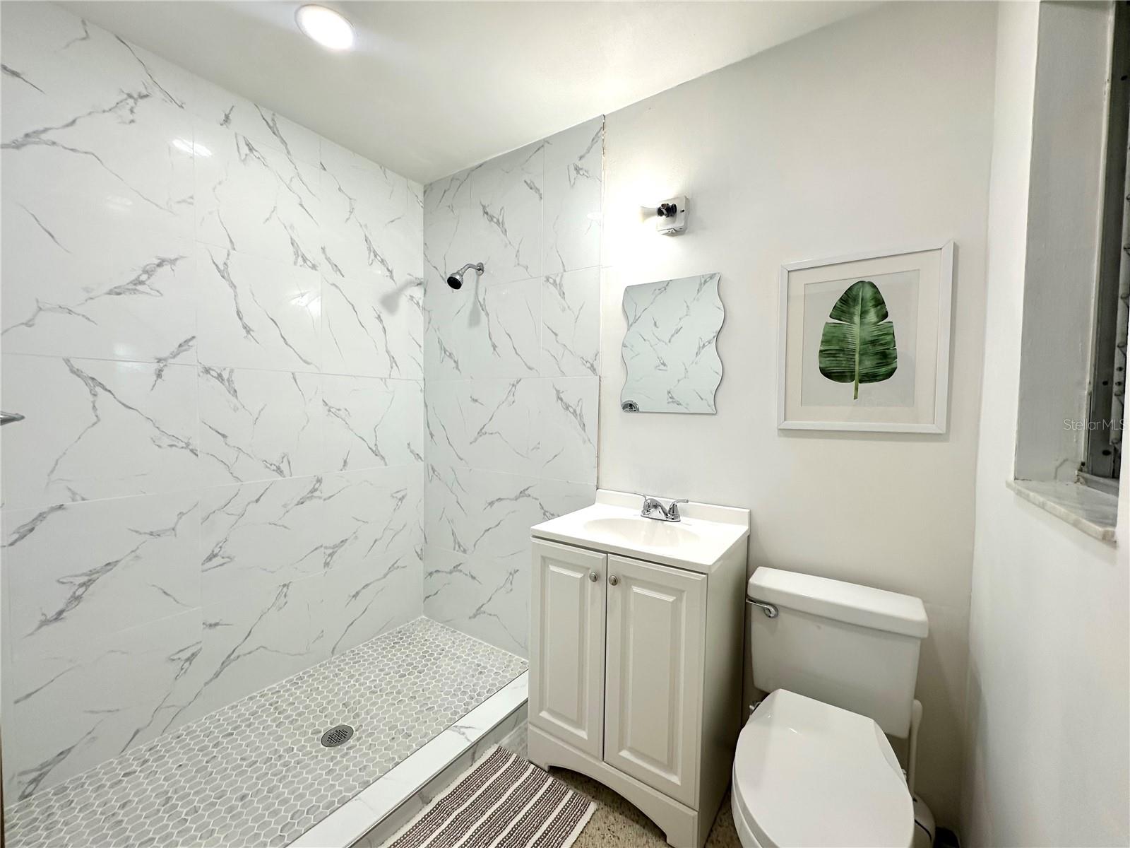 568 SHERIDAN DR, VENICE, FL, 34293