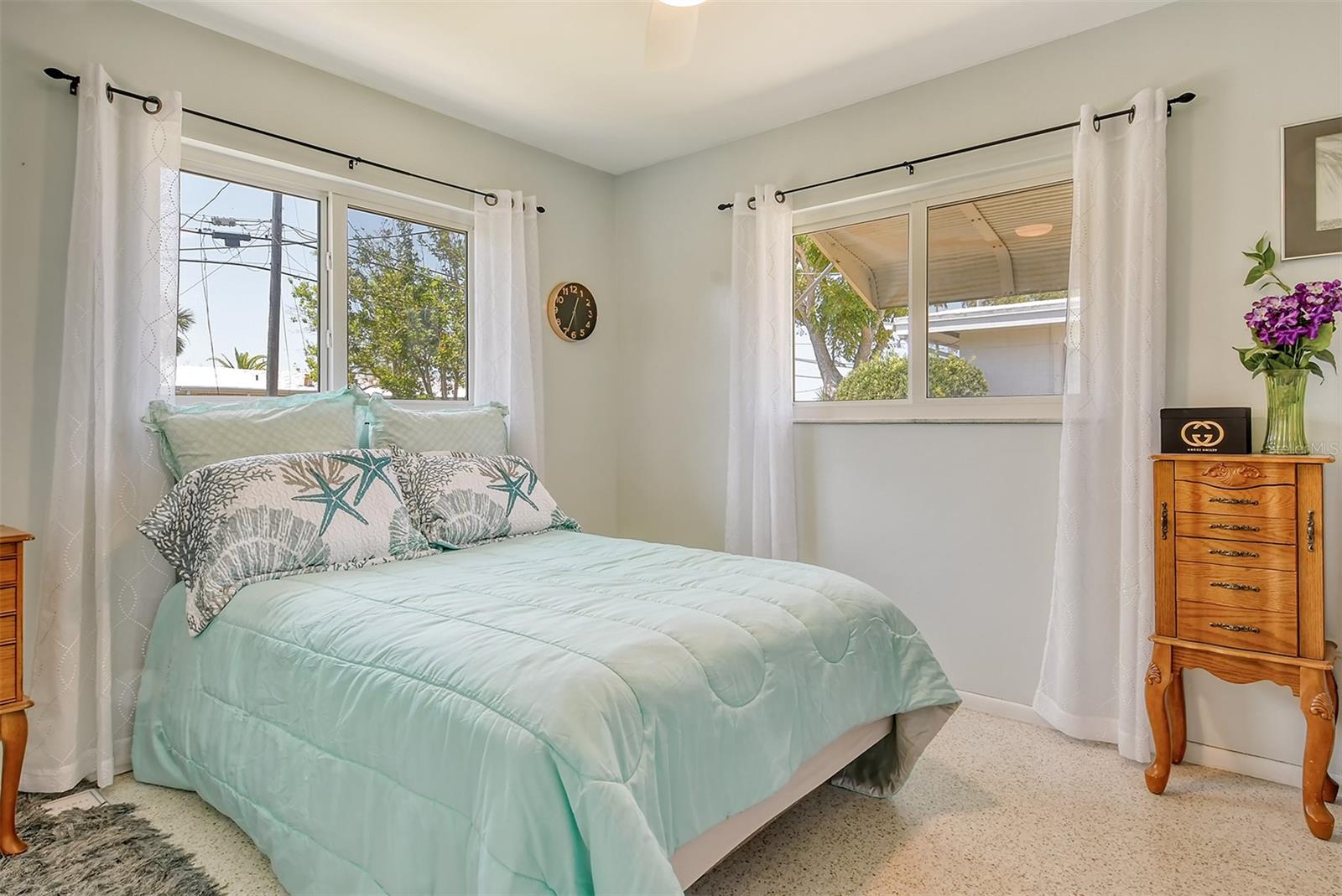 568 SHERIDAN DR, VENICE, FL, 34293