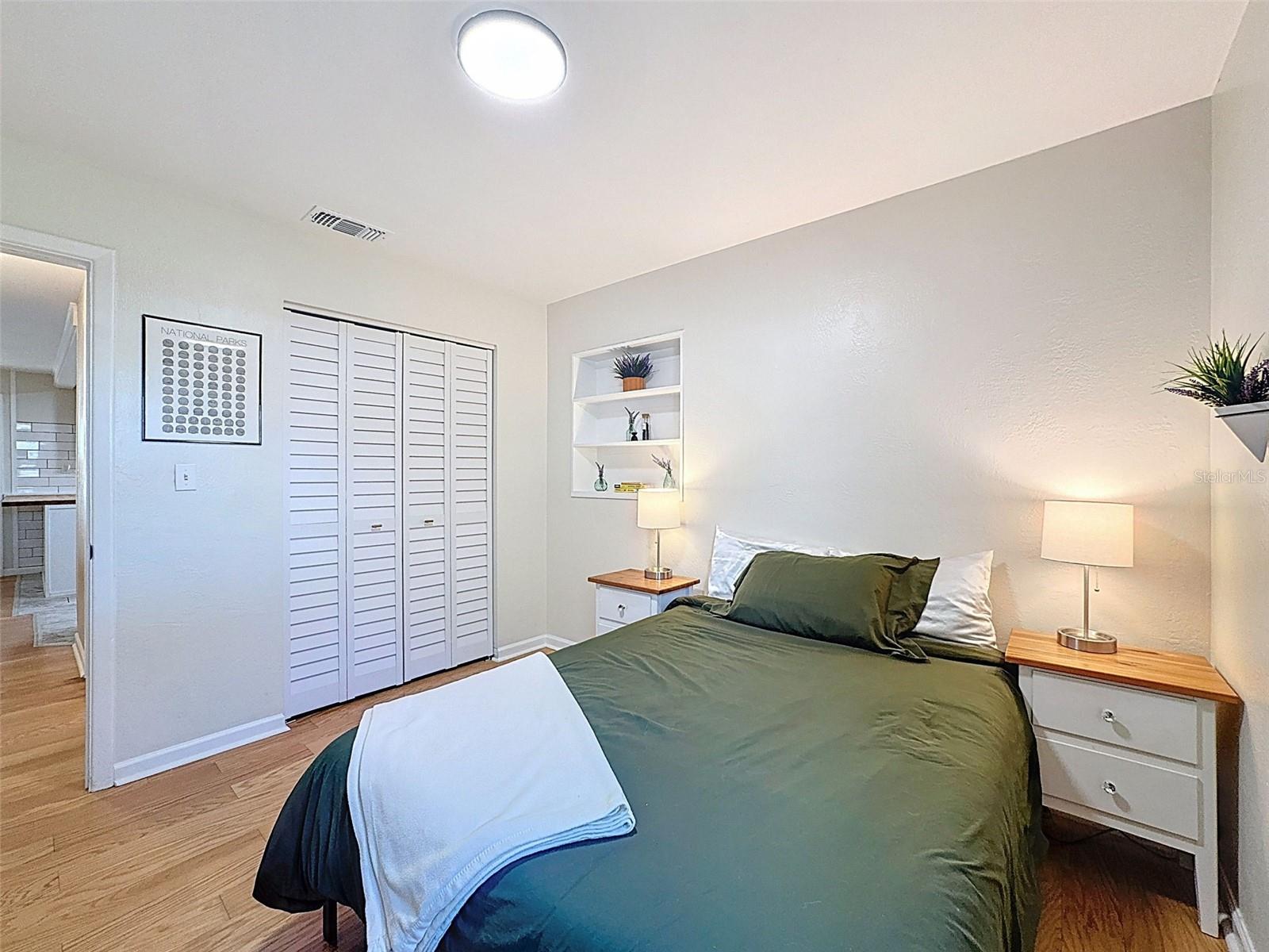 1121 49TH AVE N, ST PETERSBURG, FL, 33703