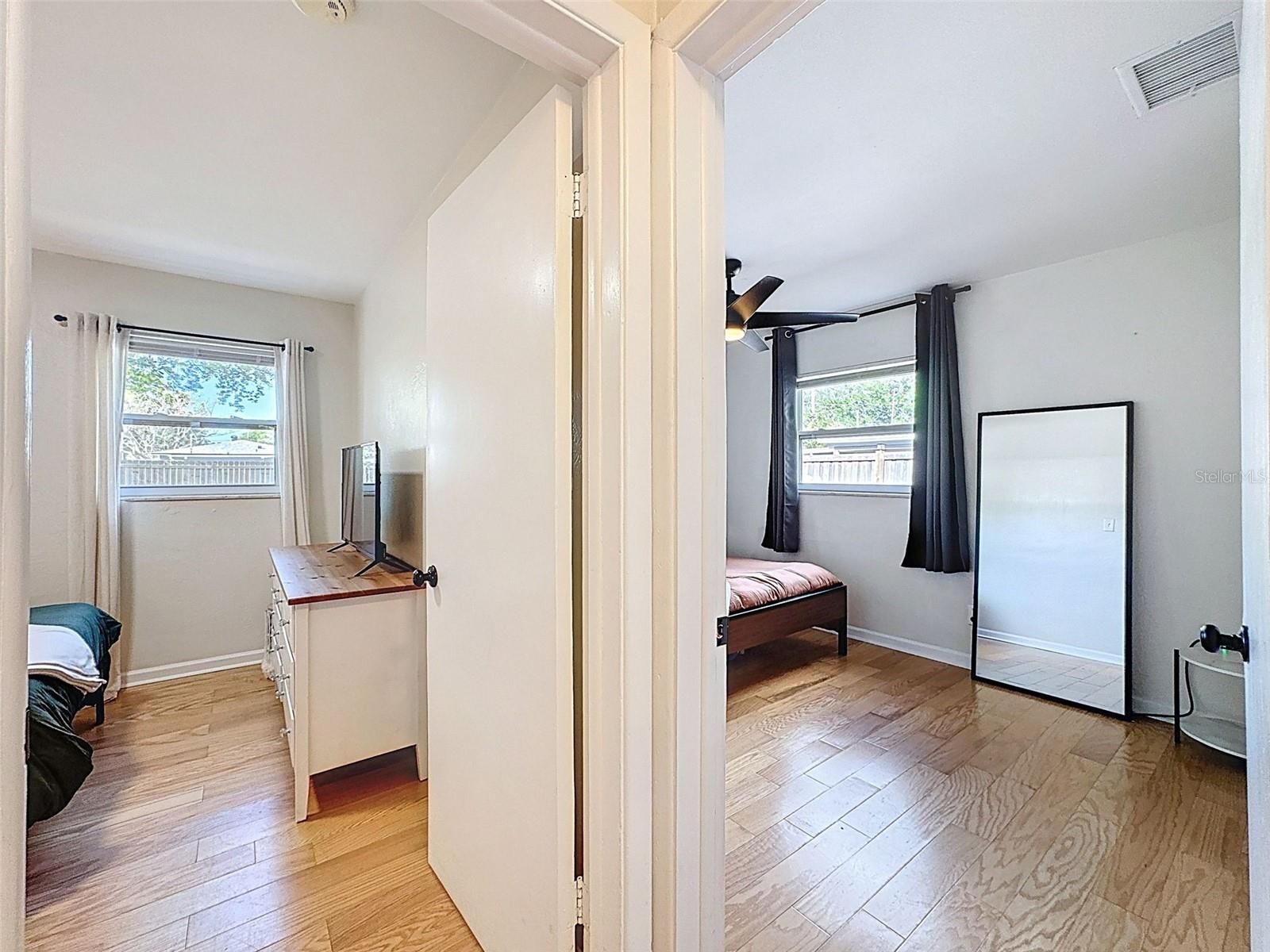 1121 49TH AVE N, ST PETERSBURG, FL, 33703