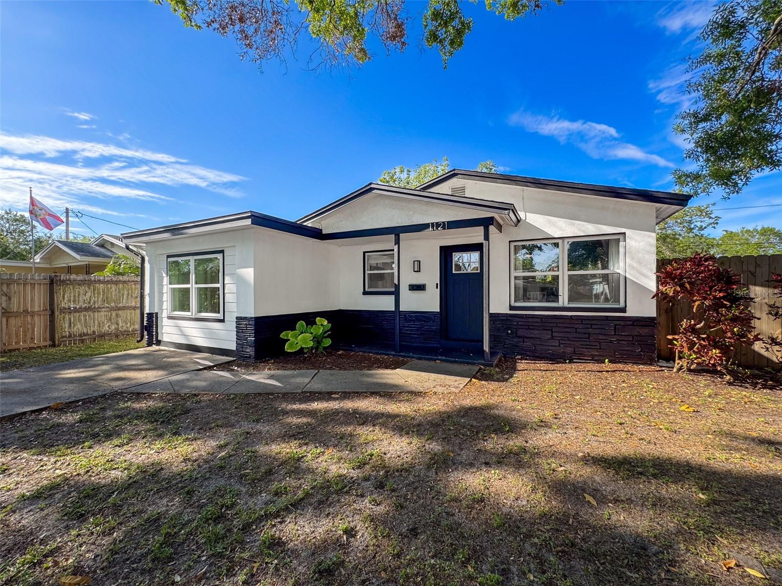 1121 49TH AVE N, ST PETERSBURG, FL, 33703