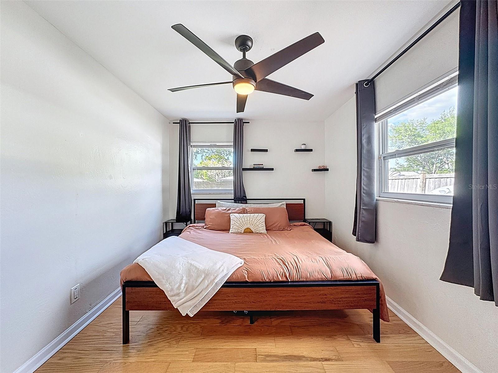 1121 49TH AVE N, ST PETERSBURG, FL, 33703