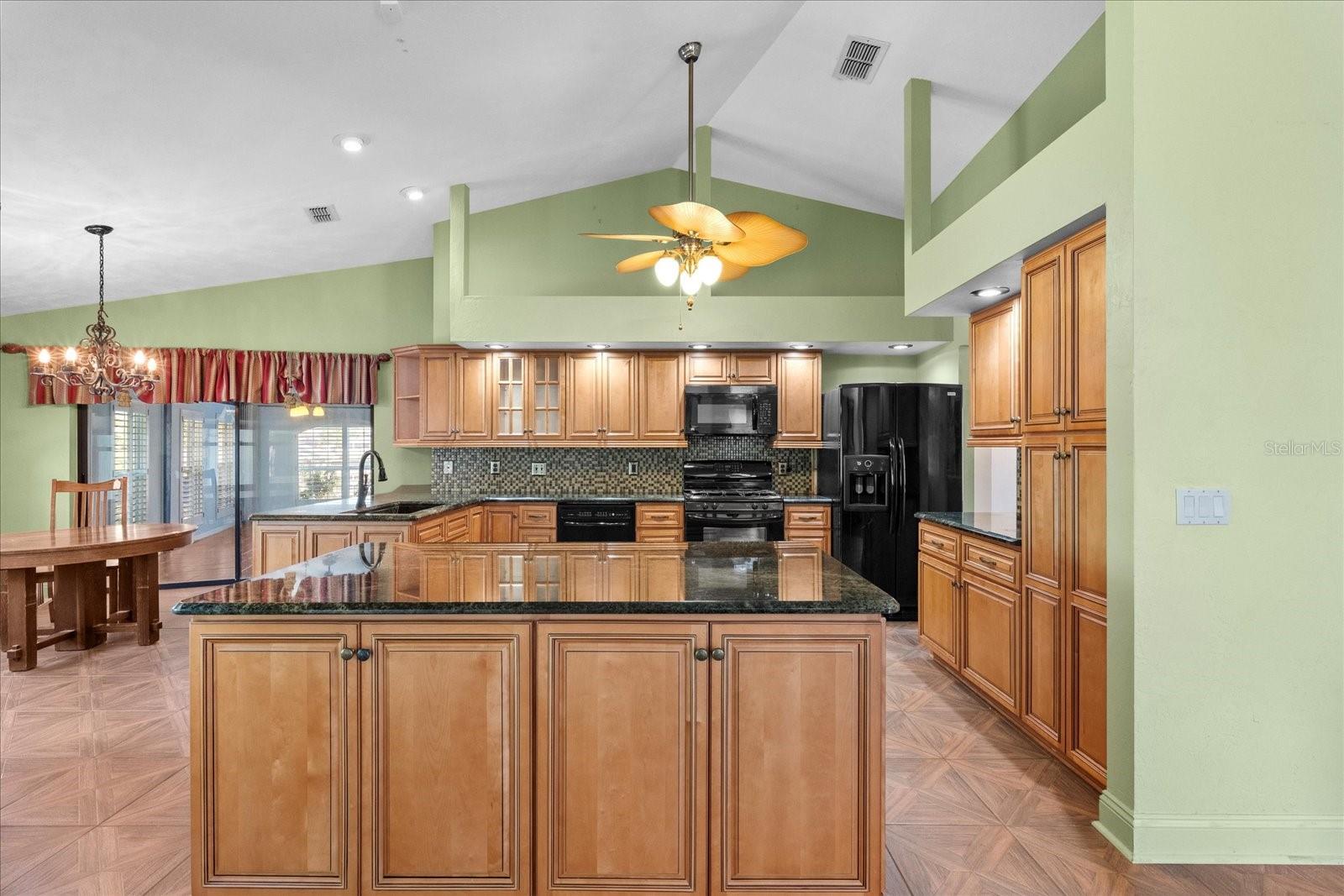 105 COLECHESTER LN, PALM COAST, FL, 32137