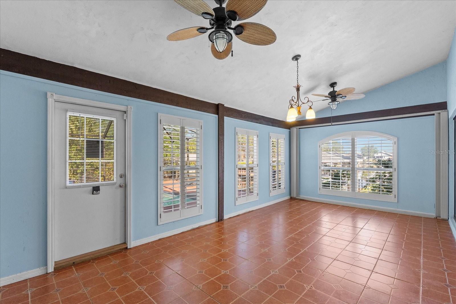 105 COLECHESTER LN, PALM COAST, FL, 32137