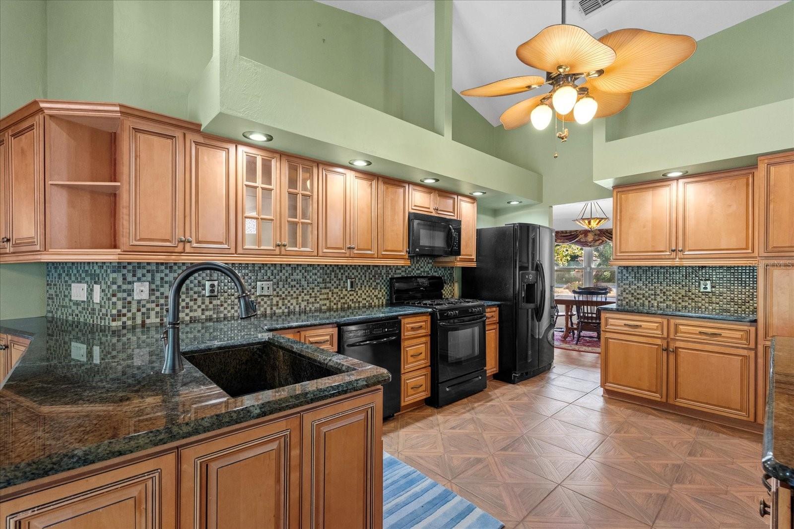 105 COLECHESTER LN, PALM COAST, FL, 32137